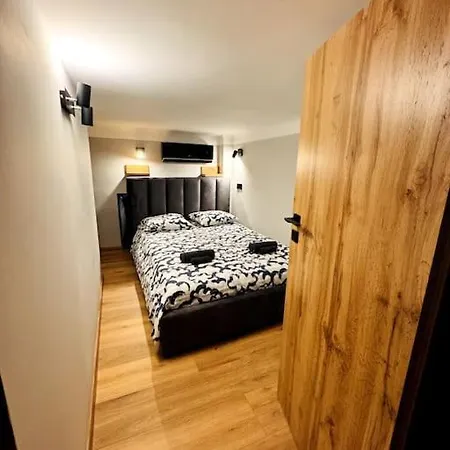 G15 Centre Stylish Flat *