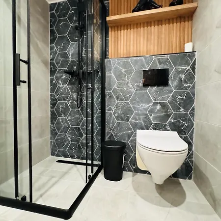 Apartment G15 Centre Stylish Flat *
