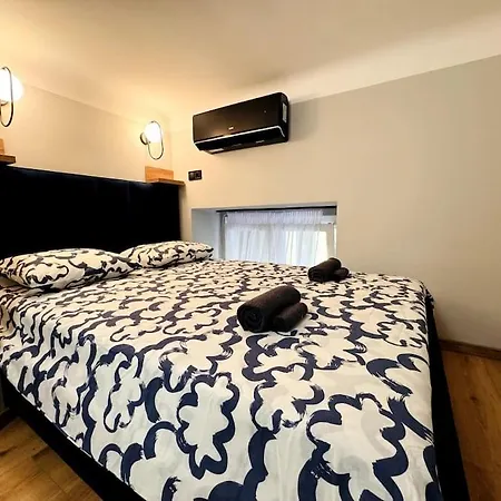 דירה G15 Centre Stylish Flat בודפשט