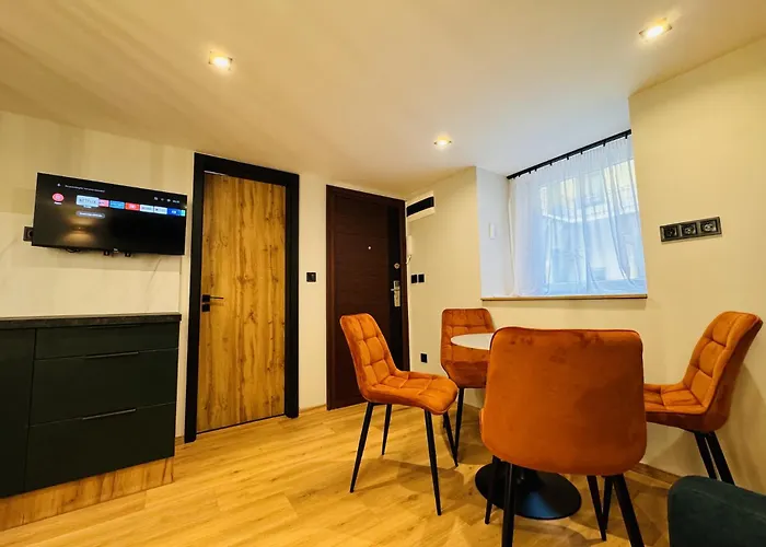 G15 Centre Stylish Flat דירה