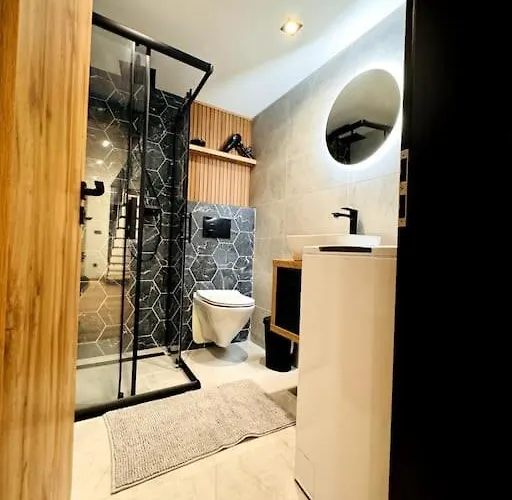 شقة G15 Centre Stylish Flat